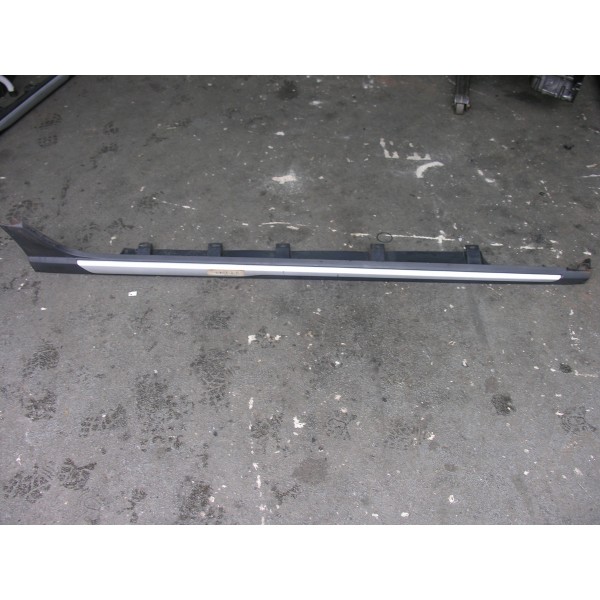 Spoiler Lateral Direito Onix Activ 2017/19 Usado Original